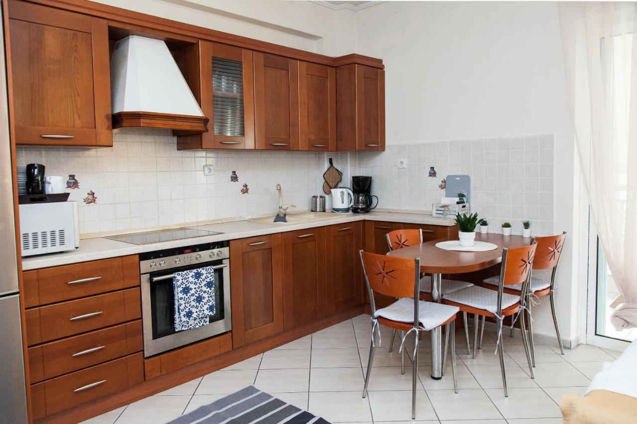 Lovely Apt In Peristeri أثينا المظهر الخارجي الصورة