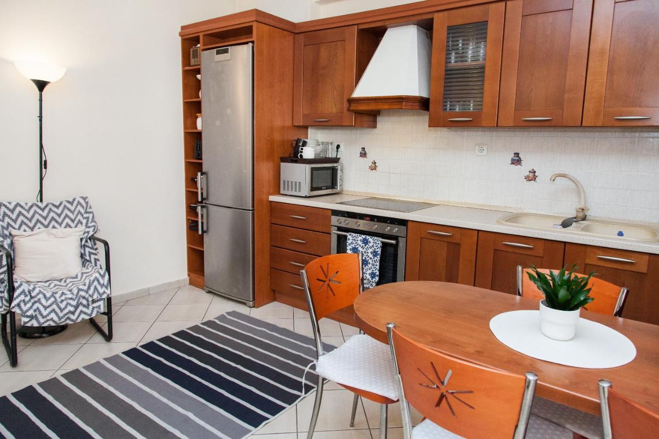 Lovely Apt In Peristeri أثينا المظهر الخارجي الصورة